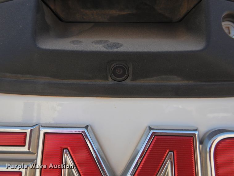 image for item DN0004 2014 GMC Sierra 1500  Crew Cab pickup truck