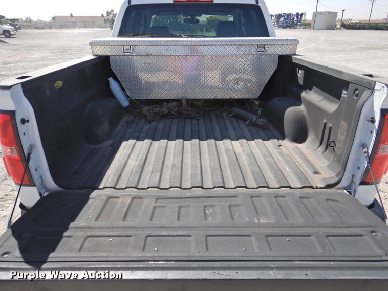 image for item DN0004 2014 GMC Sierra 1500  Crew Cab pickup truck