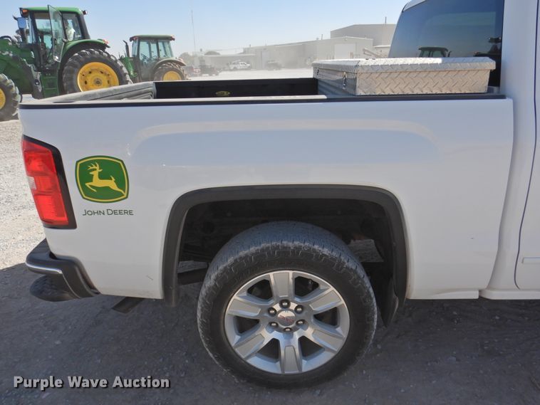 image for item DN0004 2014 GMC Sierra 1500  Crew Cab pickup truck