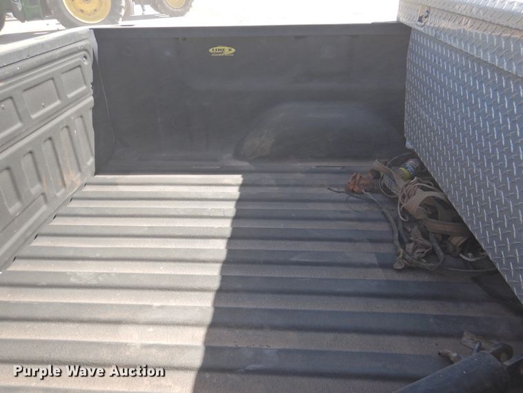 image for item DN0004 2014 GMC Sierra 1500  Crew Cab pickup truck