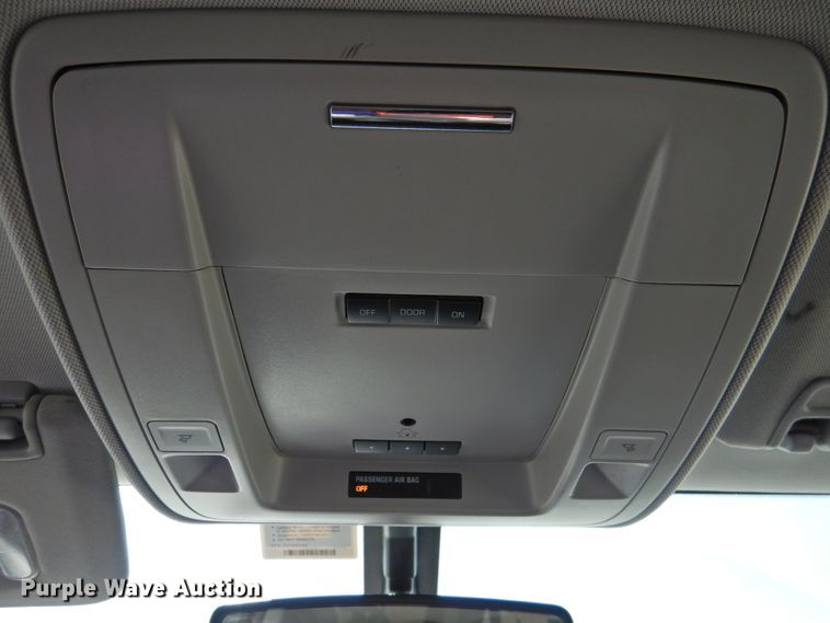 image for item DN0004 2014 GMC Sierra 1500  Crew Cab pickup truck