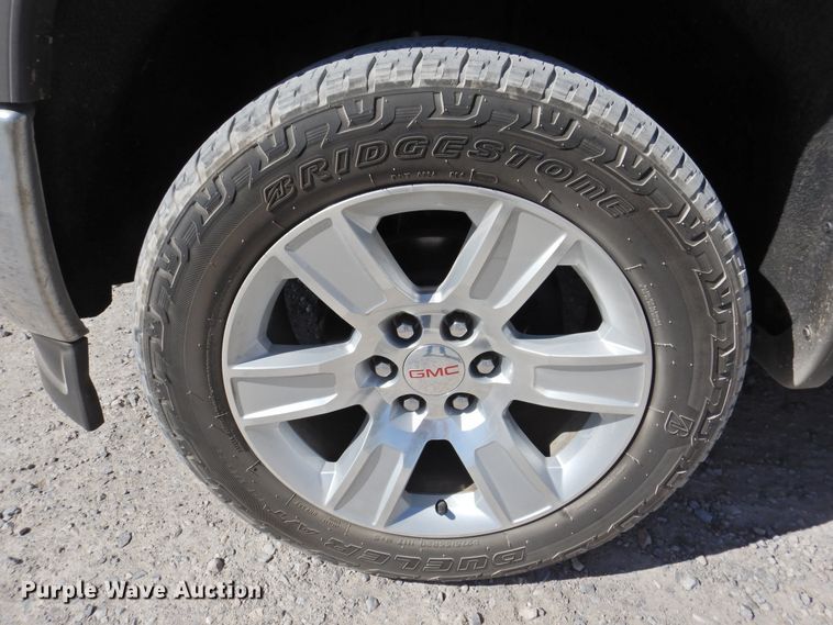 image for item DN0004 2014 GMC Sierra 1500  Crew Cab pickup truck