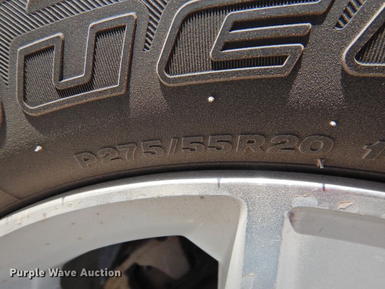 image for item DN0004 2014 GMC Sierra 1500  Crew Cab pickup truck