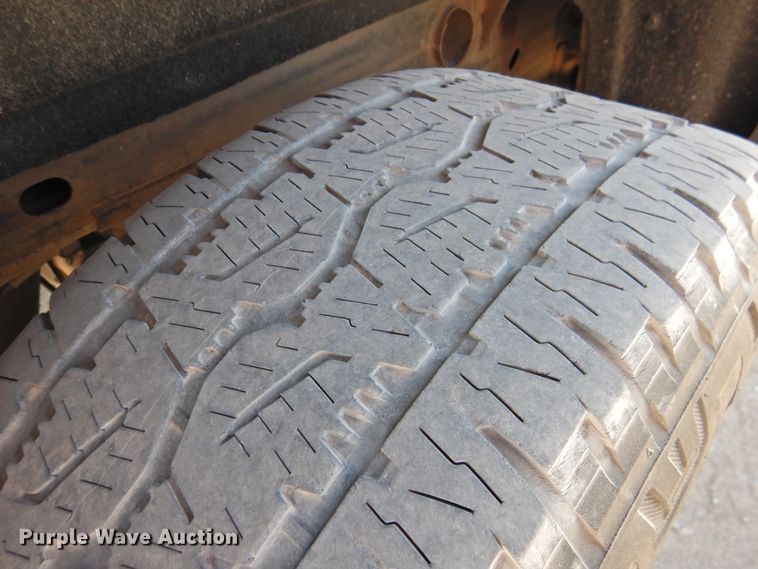 image for item DN0004 2014 GMC Sierra 1500  Crew Cab pickup truck