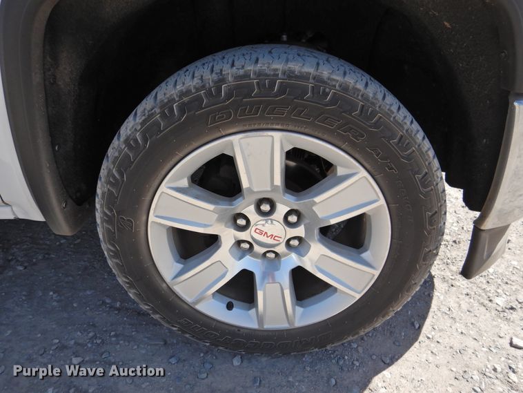 image for item DN0004 2014 GMC Sierra 1500  Crew Cab pickup truck