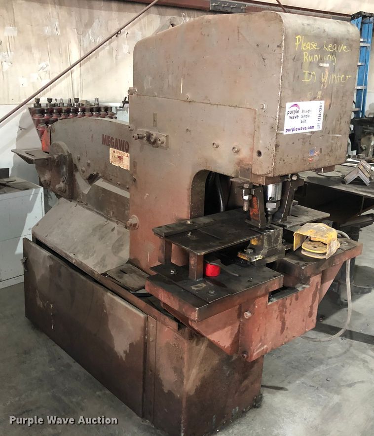image for item DN2047 MW 86  ironworker machine