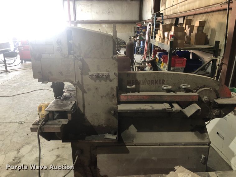 image for item DN2047 MW 86  ironworker machine