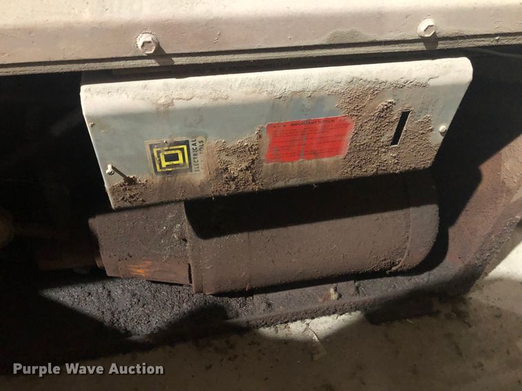 image for item DN2047 MW 86  ironworker machine