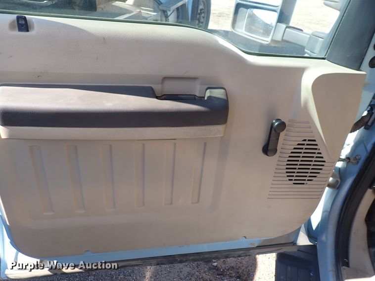 image for item DN2162 2008 Ford F550 Super Duty XL  box truck