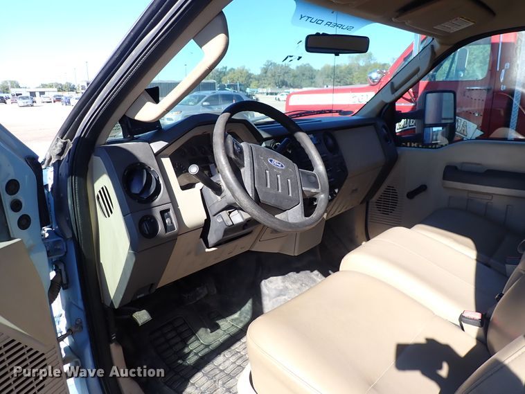 image for item DN2162 2008 Ford F550 Super Duty XL  box truck