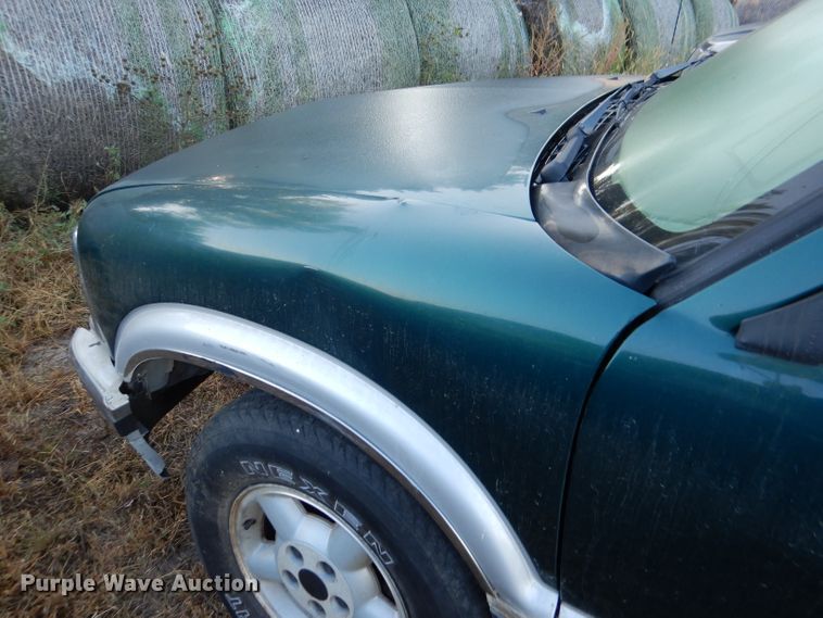 image for item DN5261 1997 Chevrolet Blazer  SUV