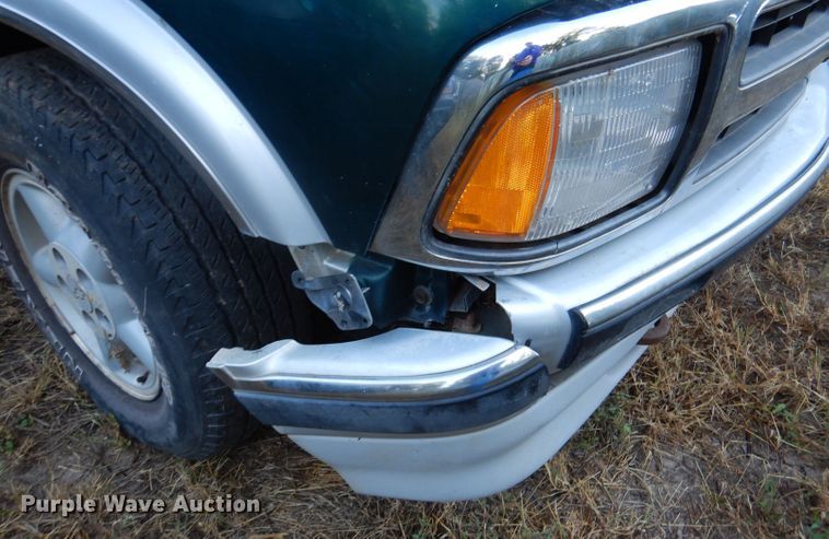 image for item DN5261 1997 Chevrolet Blazer  SUV