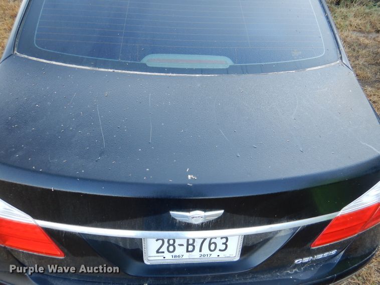 image for item DN5262 2010 Hyundai Genesis