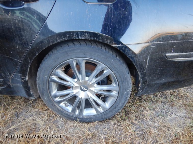 image for item DN5262 2010 Hyundai Genesis