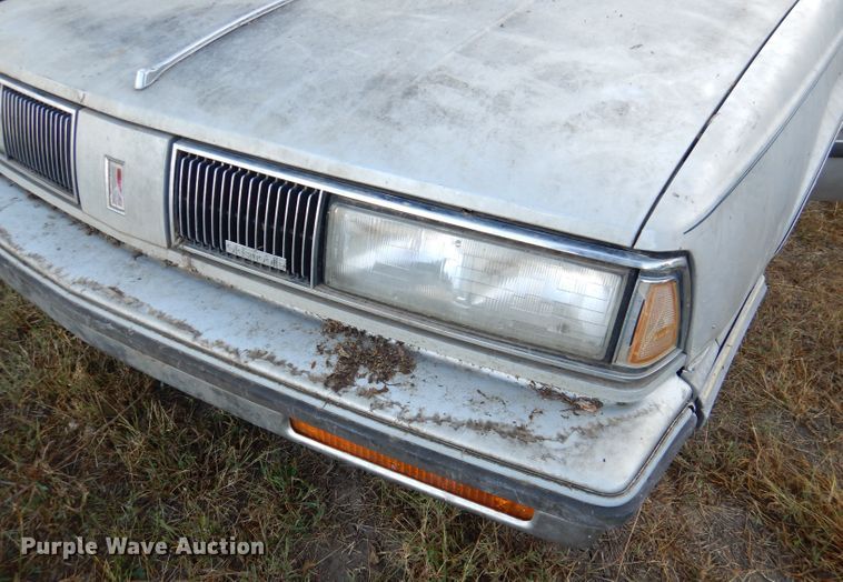 image for item DN5264 1988 Oldsmobile Delta 88
