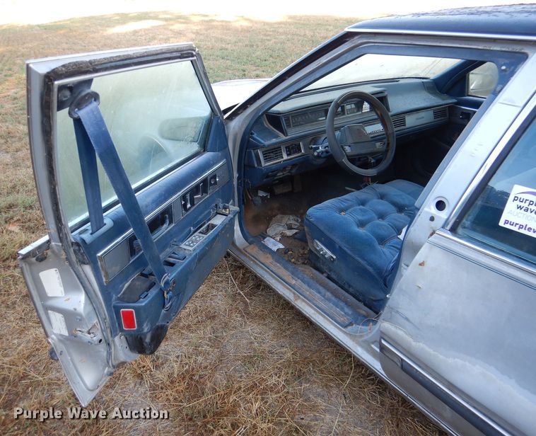 image for item DN5264 1988 Oldsmobile Delta 88