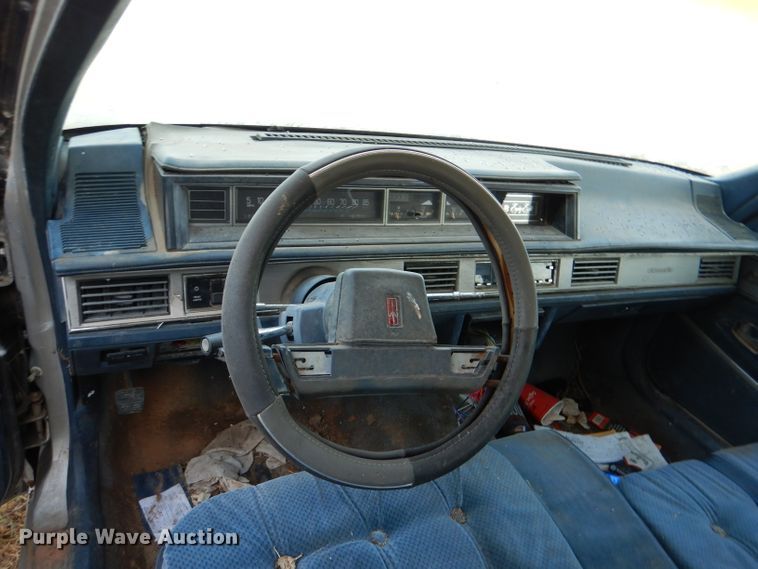 image for item DN5264 1988 Oldsmobile Delta 88