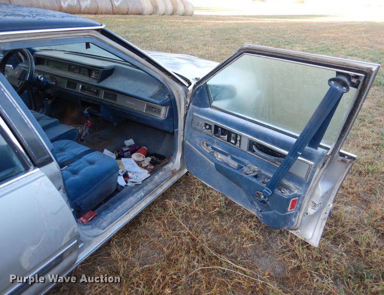 image for item DN5264 1988 Oldsmobile Delta 88