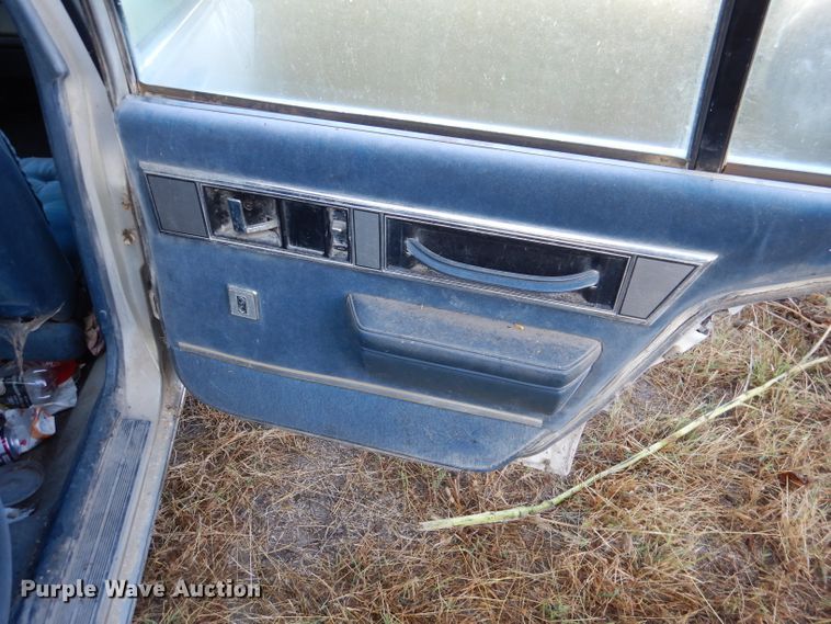 image for item DN5264 1988 Oldsmobile Delta 88