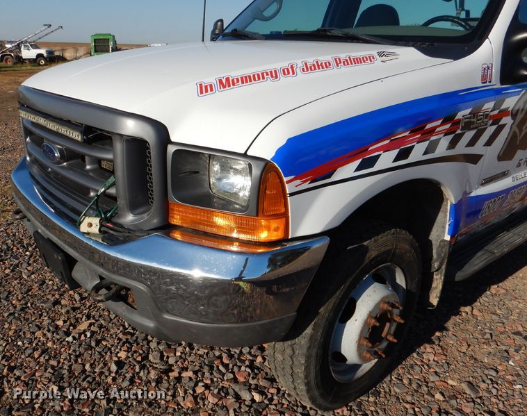image for item DN5267 2000 Ford F450 Super Duty XL  tow truck