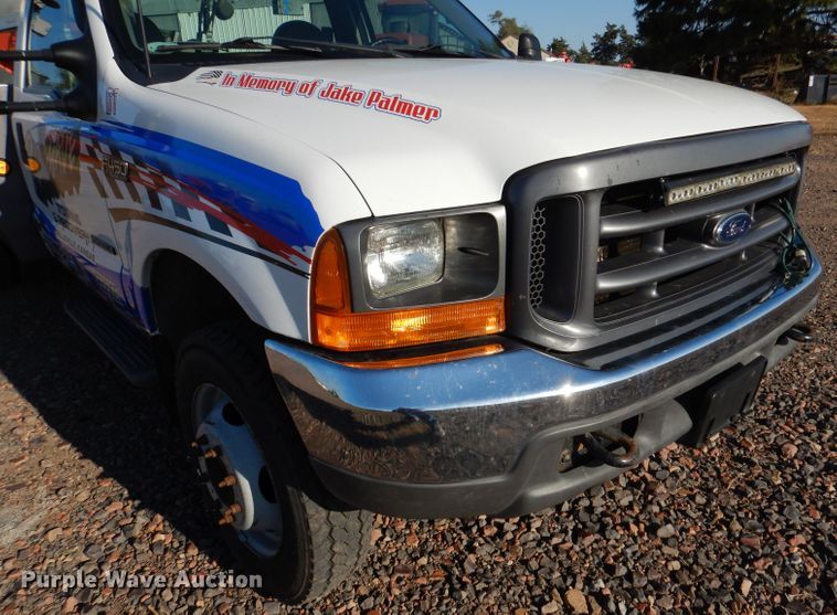 image for item DN5267 2000 Ford F450 Super Duty XL  tow truck