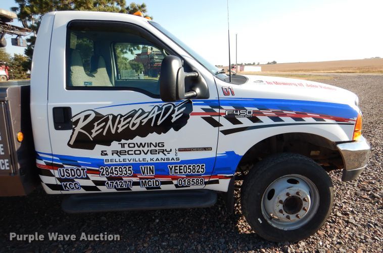 image for item DN5267 2000 Ford F450 Super Duty XL  tow truck