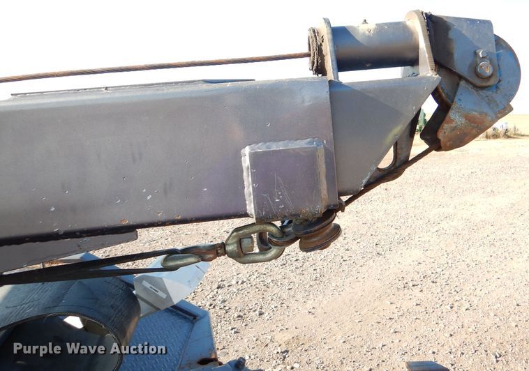 image for item DN5267 2000 Ford F450 Super Duty XL  tow truck