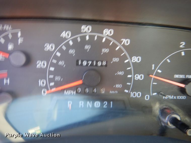 image for item DN5267 2000 Ford F450 Super Duty XL  tow truck