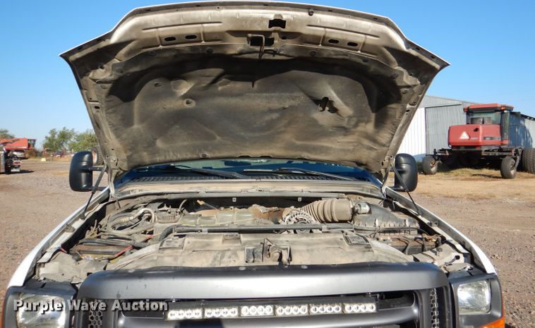 image for item DN5267 2000 Ford F450 Super Duty XL  tow truck