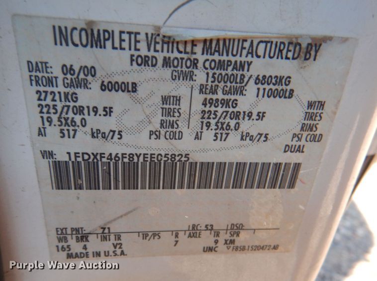 image for item DN5267 2000 Ford F450 Super Duty XL  tow truck