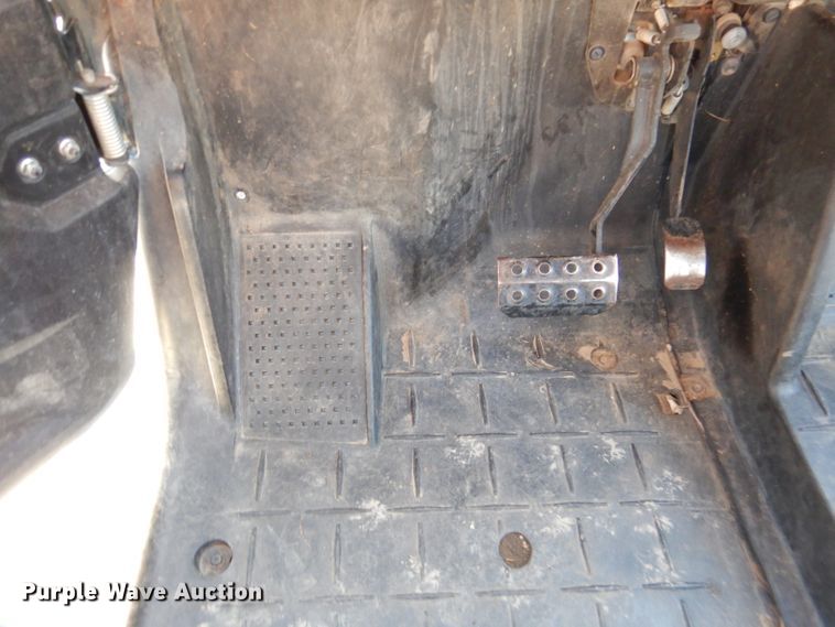 image for item DN5268 2014 Yamaha Viking 700  utility vehicle