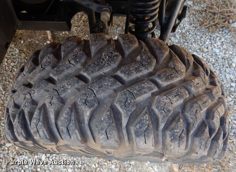 image for item DN5268 2014 Yamaha Viking 700  utility vehicle