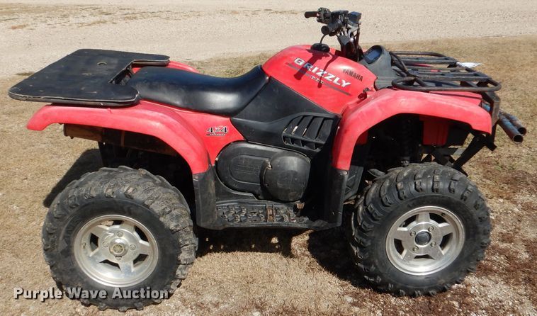 image for item DN5269 2004 Yamaha Grizzly 660  ATV