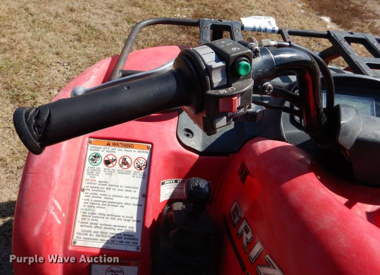 image for item DN5269 2004 Yamaha Grizzly 660  ATV