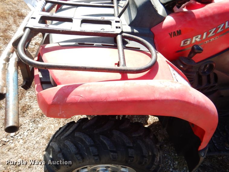 image for item DN5269 2004 Yamaha Grizzly 660  ATV