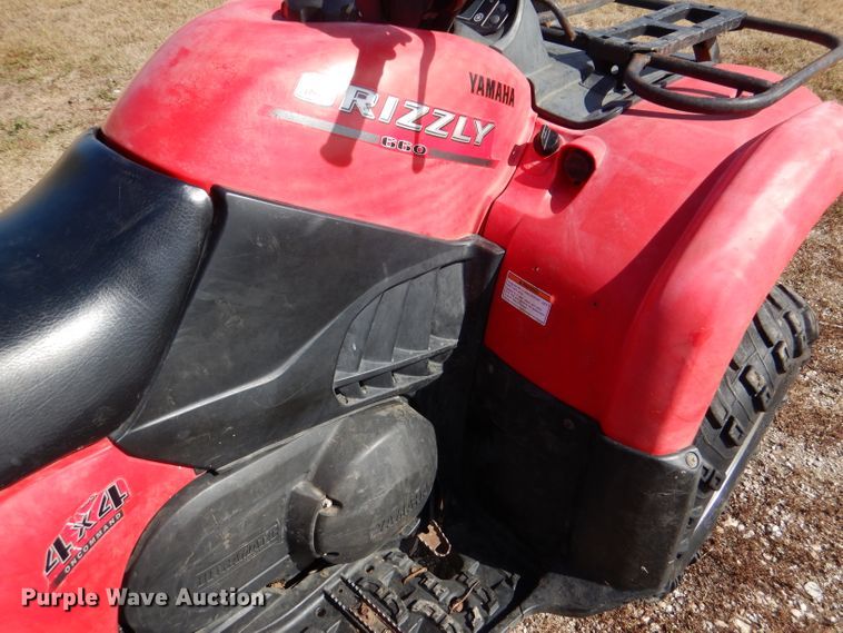 image for item DN5269 2004 Yamaha Grizzly 660  ATV
