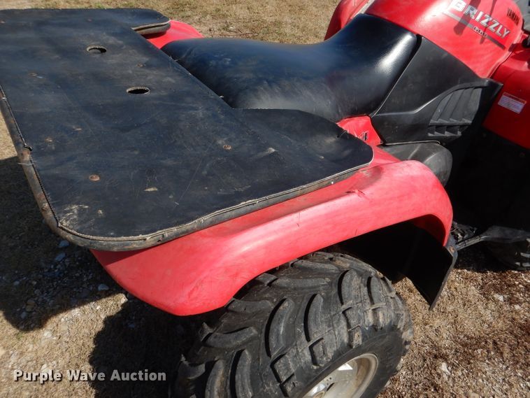 image for item DN5269 2004 Yamaha Grizzly 660  ATV