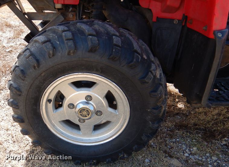 image for item DN5269 2004 Yamaha Grizzly 660  ATV