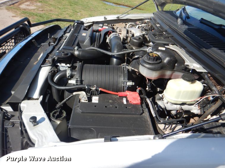 image for item DN6510 2005 Ford F450 Super Duty XLT  SuperCab flatbed truck