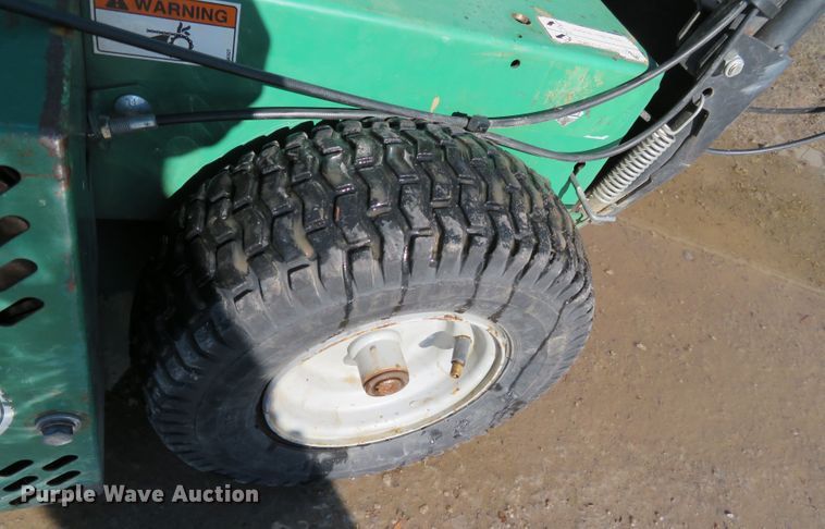 image for item DN7792 2011 Billy Goat OS901SPH  overseeder