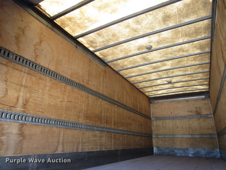 image for item EV9367 2007 International 4200  box truck