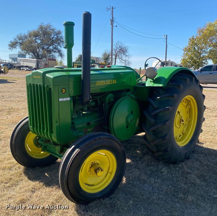 image for item EX9658 1949 John Deere D  tractor