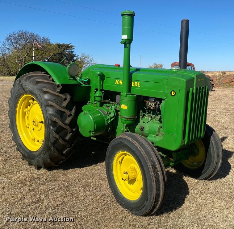 image for item EX9658 1949 John Deere D  tractor