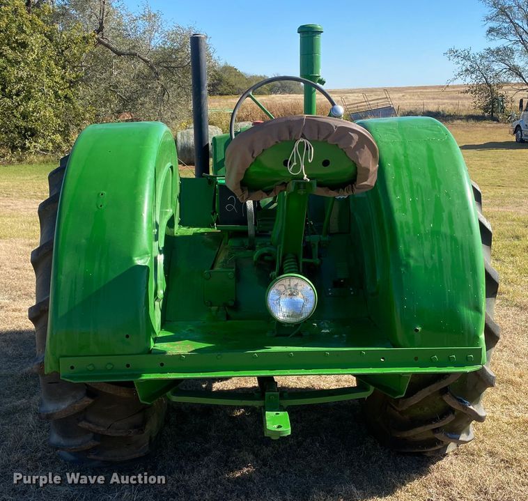 image for item EX9658 1949 John Deere D  tractor