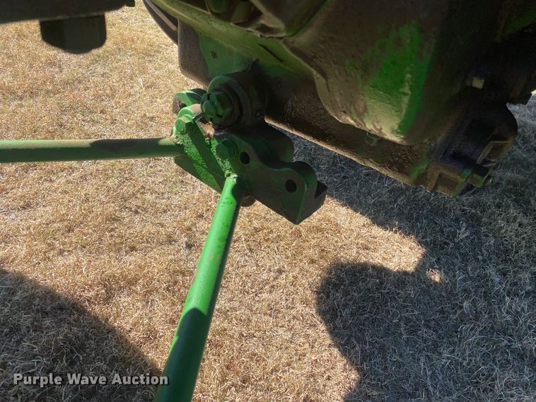 image for item EX9658 1949 John Deere D  tractor