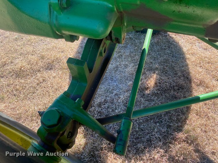 image for item EX9658 1949 John Deere D  tractor