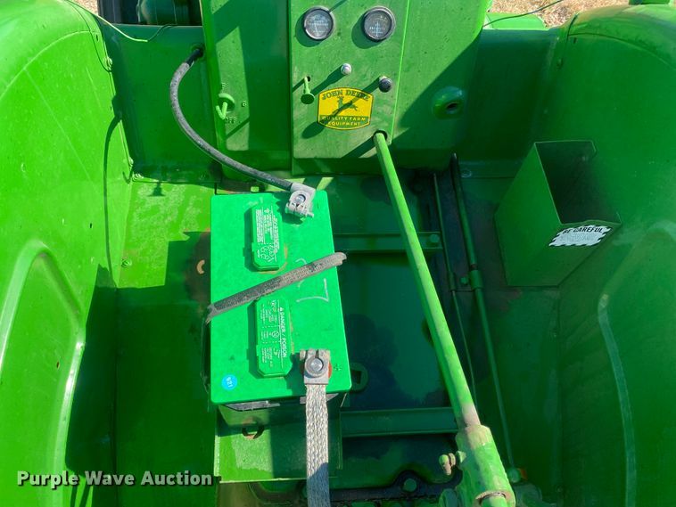 image for item EX9658 1949 John Deere D  tractor