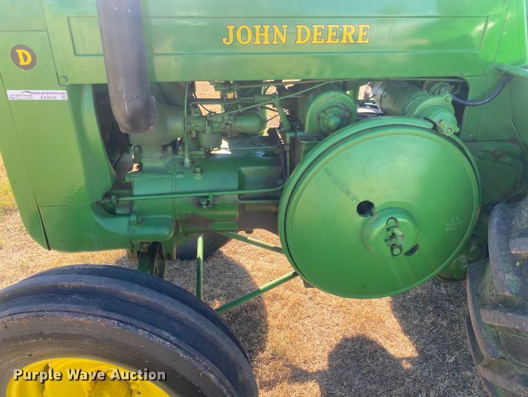 image for item EX9658 1949 John Deere D  tractor