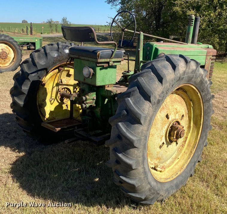 image for item EX9663 1949 John Deere A  tractor