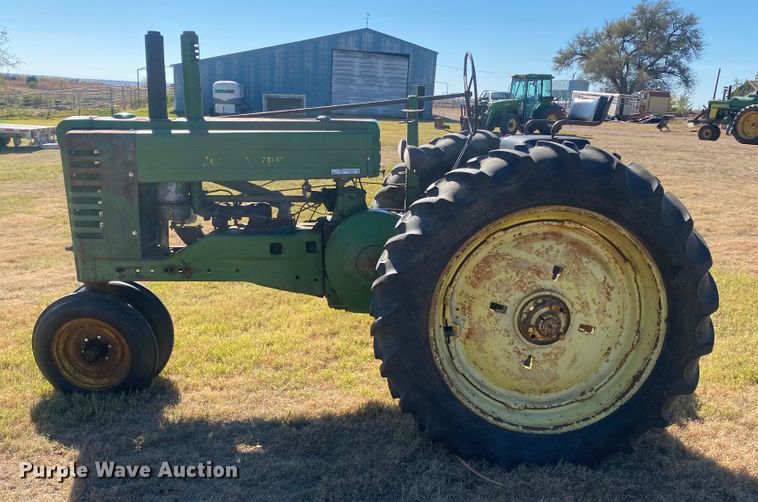 image for item EX9663 1949 John Deere A  tractor